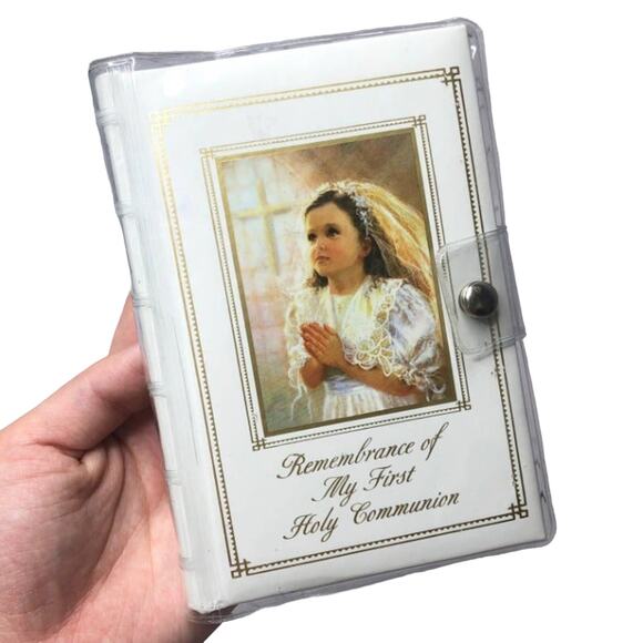 Girls First Communion Book Gift Set - Picture 1 of 5